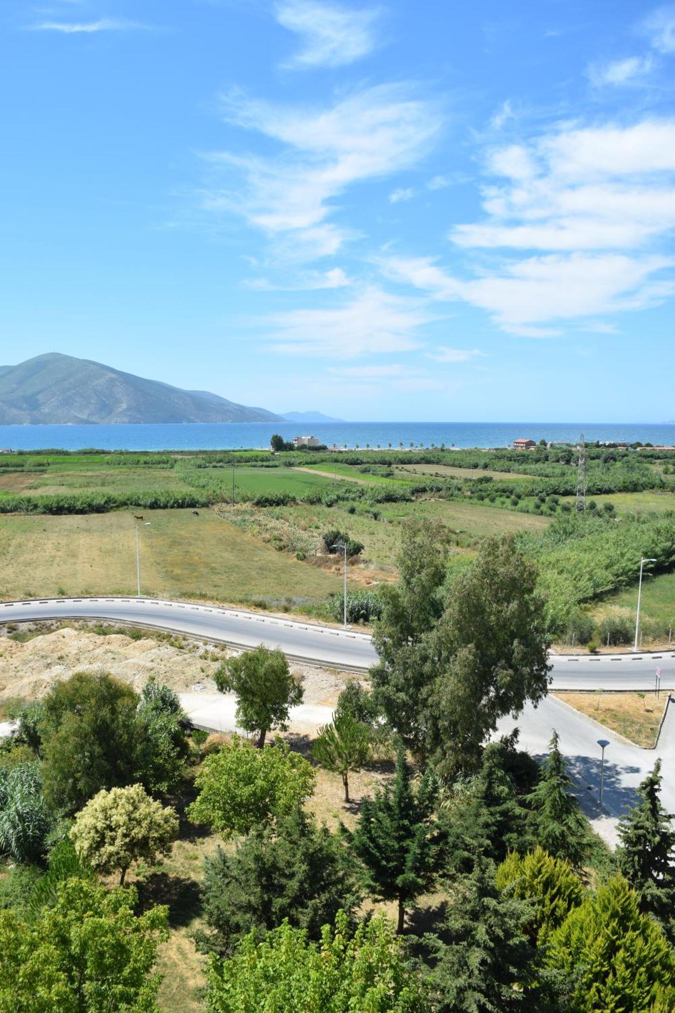360 Degree Sea & Mountain Panorama View With Grand Terrace